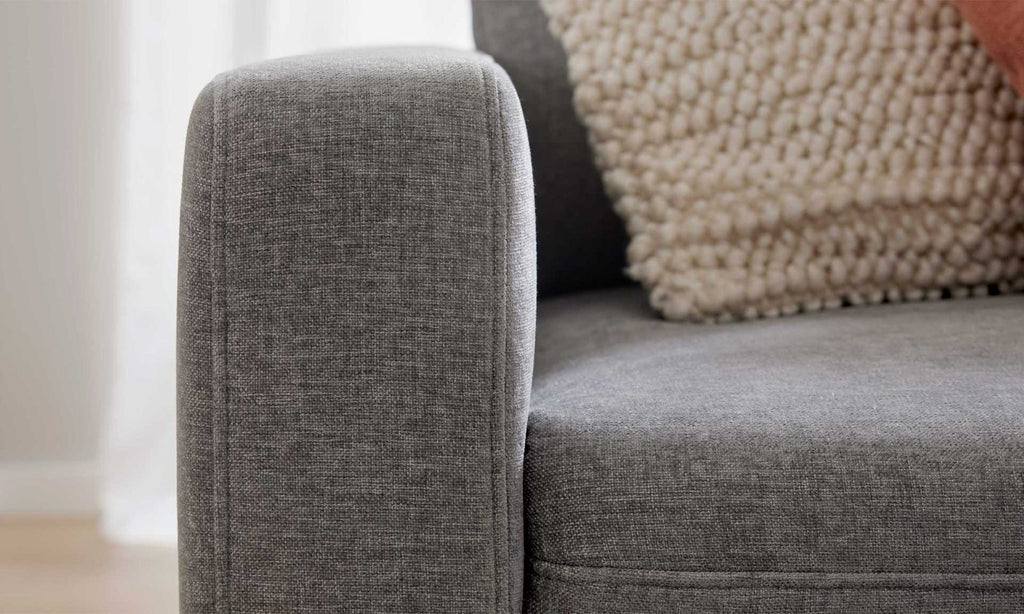 Interliving Serie 4451 – Ecksofa Stoff Grau