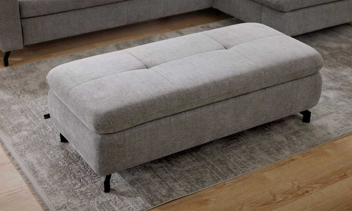 Interliving Serie 4451 – XXL Polsterhocker Stoff Grau