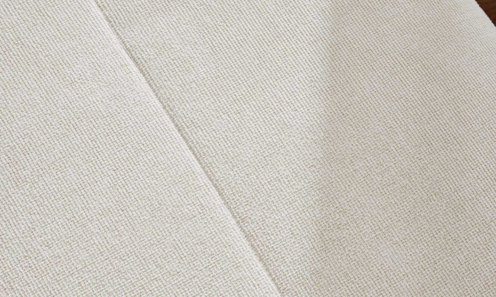 Interliving Serie 4306 – Ecksofa Stoff Hell