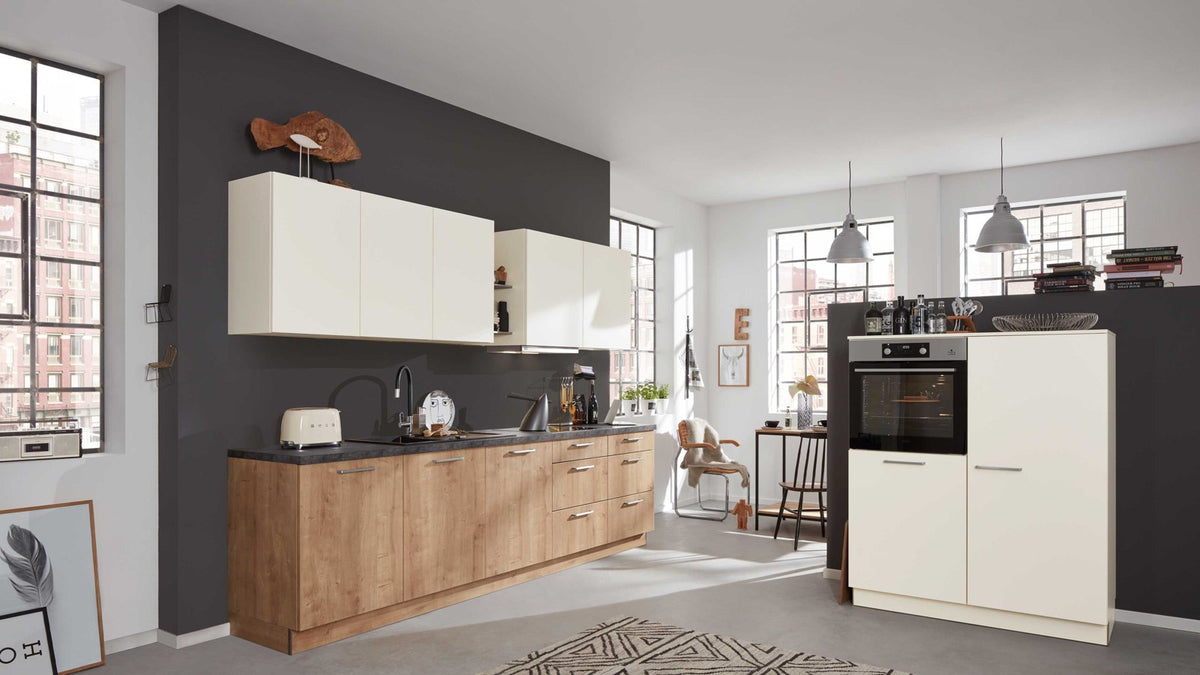 Interliving Küche Serie 3014 – Creme und Holzoptik