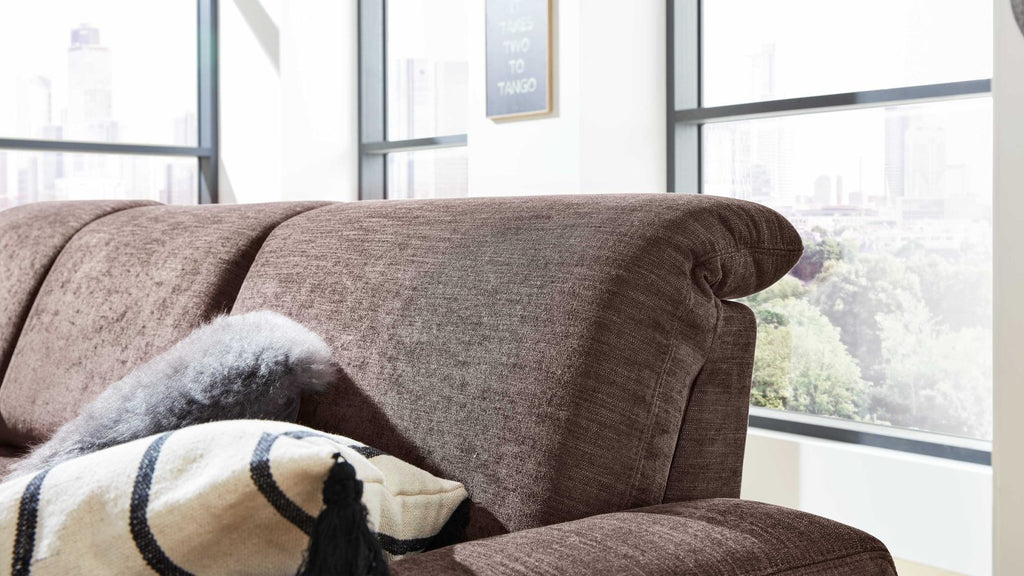 Interliving Serie 4250 – Ecksofa Stoff Dunkelbraun
