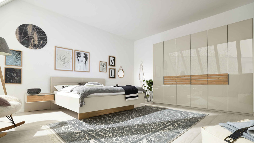 Schlafzimmer in Champagner und Eiche Bianco
