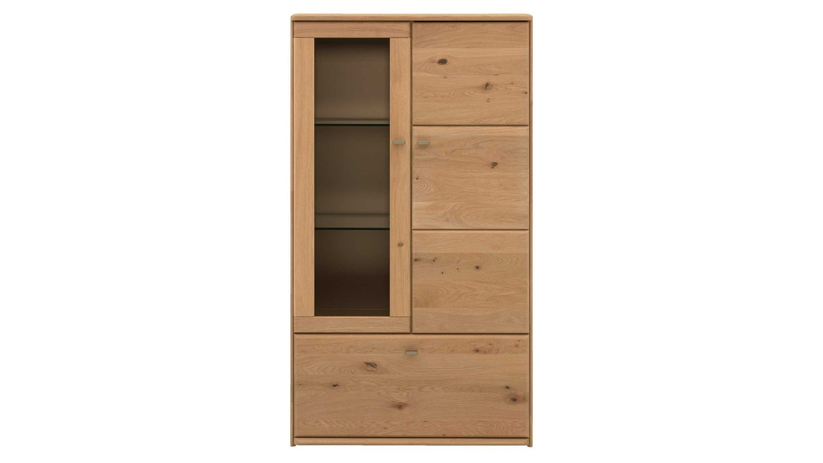 Interliving Highboard Serie 2028 mit Vitrinenfach und zwei Schubläden in Wildeiche