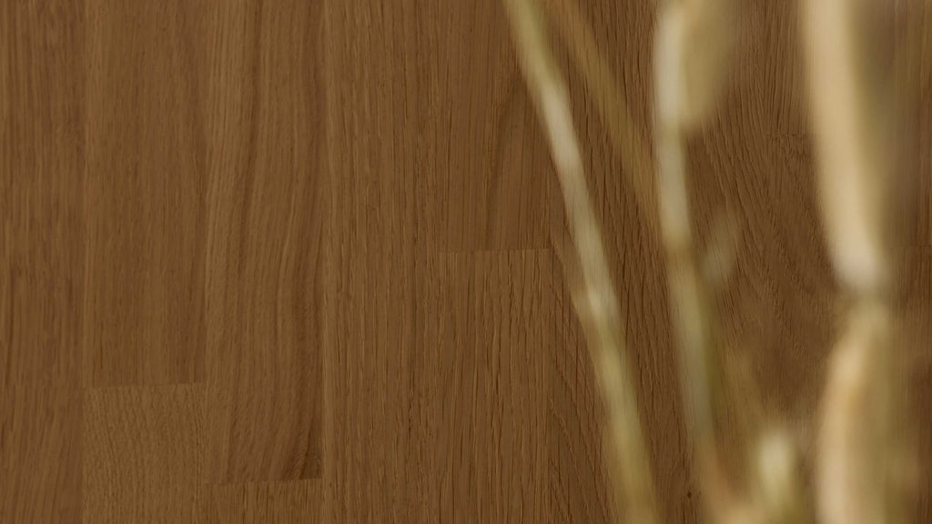 Interliving Highboard Serie 2028 mit Vitrinenfach in Wildeiche