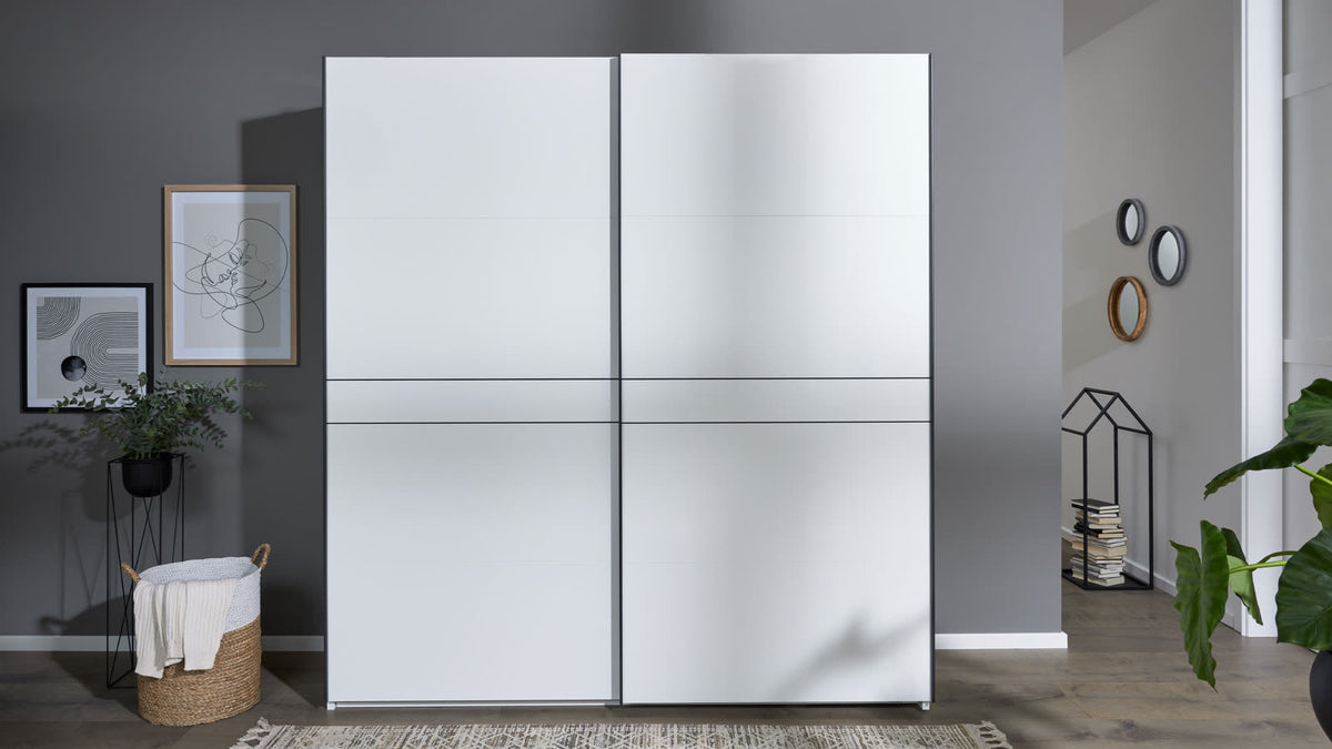 Interliving Schwebetürenschrank Serie 1207 in Weiß