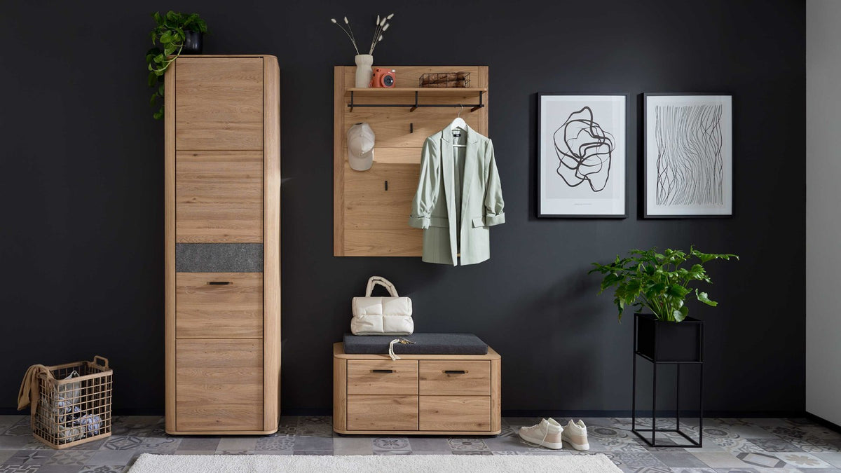 Garderobenmöbel-Set in Wildeiche mit praktischer Sitzbank, Kleiderschrank und Wandgarderobe