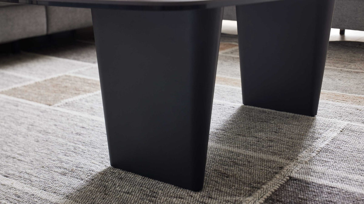 Couchtisch mit schwarzer Marmoroptik