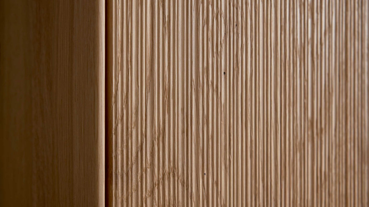 Interliving TV-Board mit Hängevitrine Serie 2033 in Asteiche