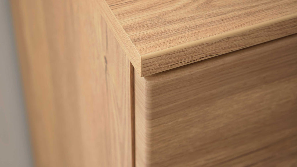 Interliving Wohnwand Serie 2032 in Risseiche mit Hängeschrank und Kommode