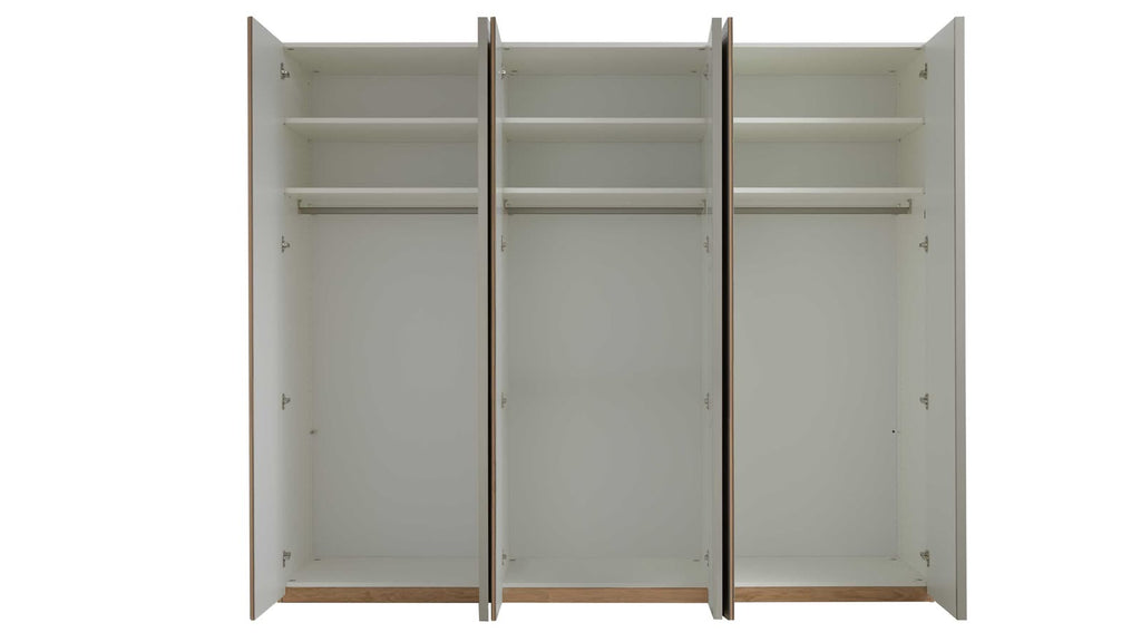 Kleiderschrank Serie 1210 Innenaufteilung