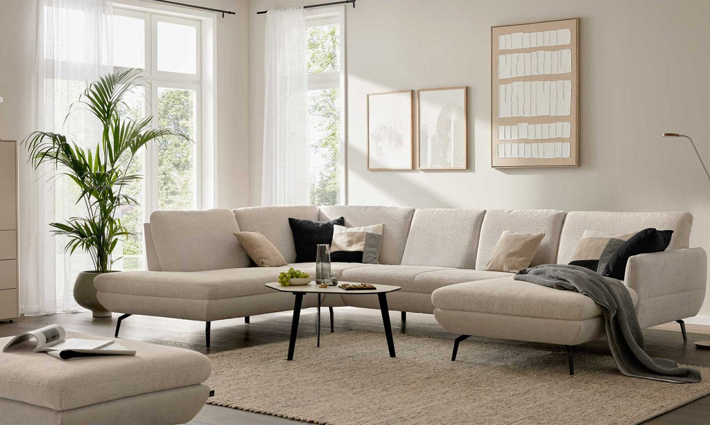 Interliving Serie 4304 – Wohnlandschaft U-Form Ecru und Silber