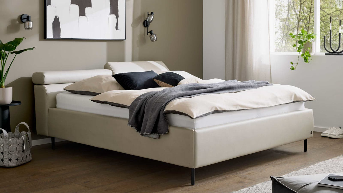 Interliving Polsterbett Serie 1422 in Hellgrau