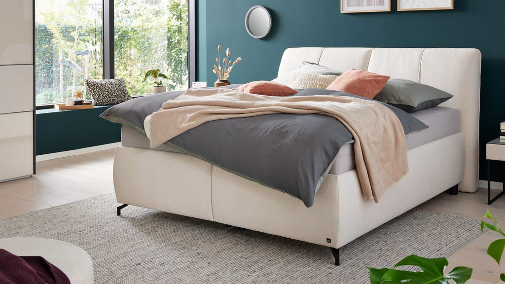Interliving Polsterbett Serie 1414 in Creme mit Bettkästen