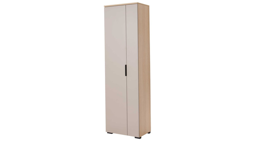 Schmaler Garderobenschrank in hellem Dekor mit modernem Design und dezentem Griffdetail