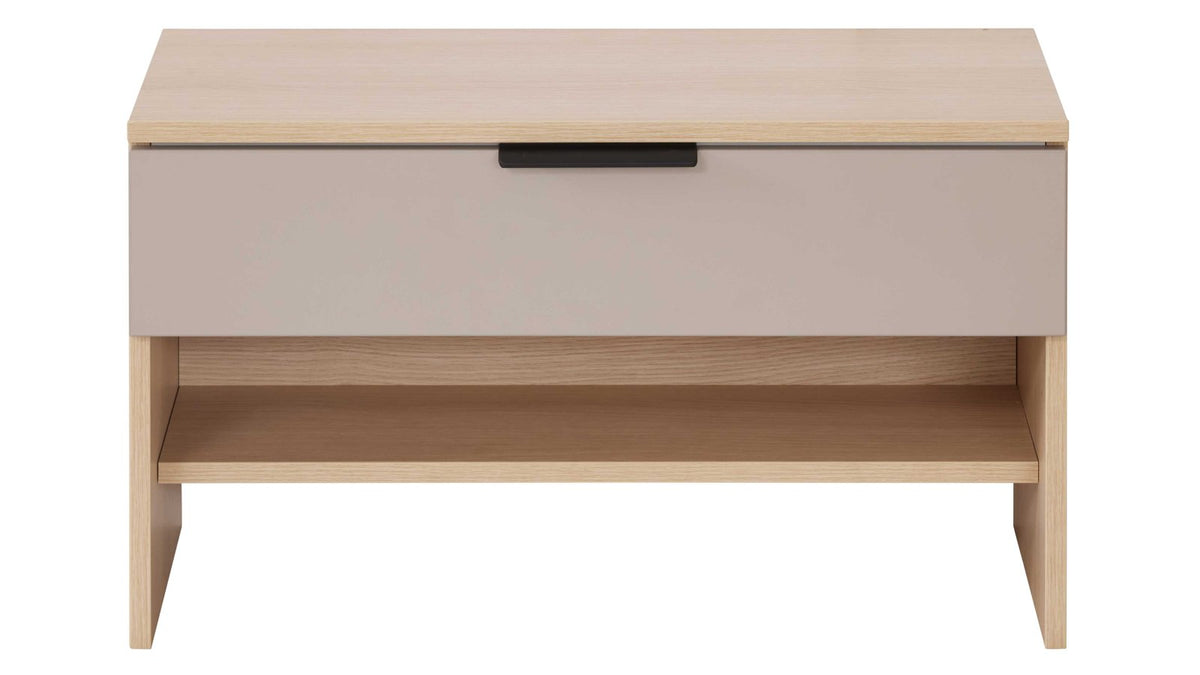 Moderne Sitzbank in heller Optik mit Stauraumfach und offener Ablage für Schuhe