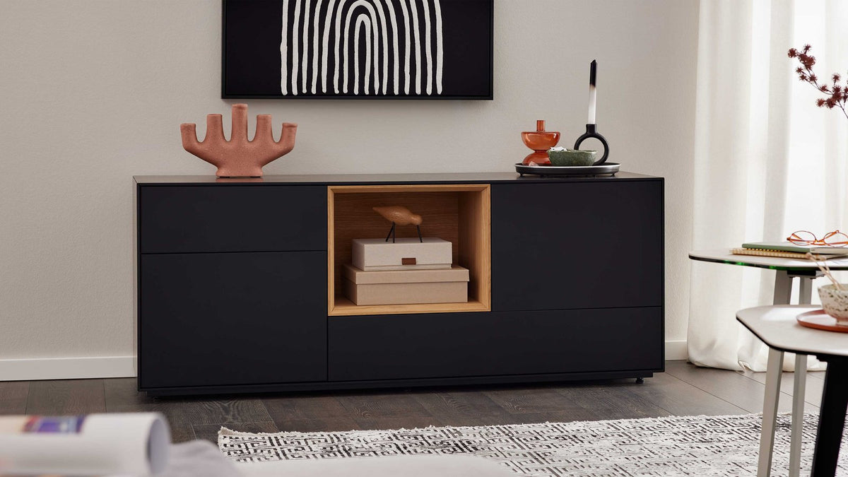 Interliving schwarzes Sideboard mit Holzfach