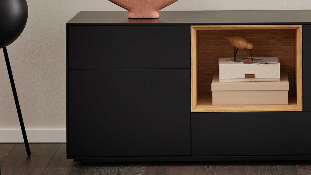 Interliving Sideboard Serie 2034 in Schwarz mit offenem Holzfach