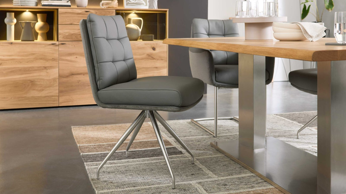 Polsterstuhl mit grauem Leder-Cord-Mix und Edelstahlgestell