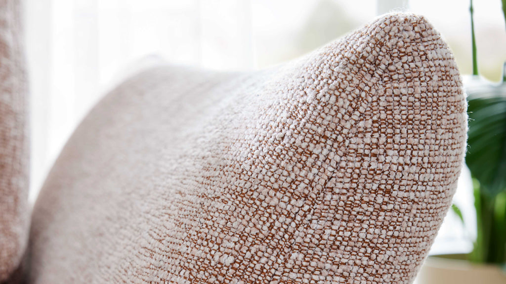 Interliving Schlafsofa Serie 4700 Rosa Bezugdetail