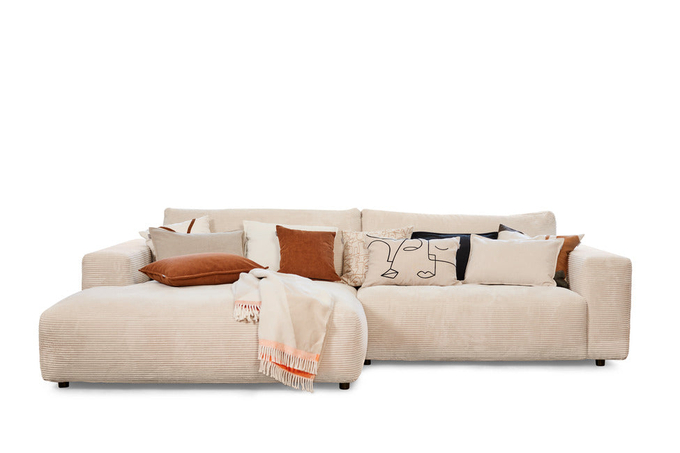 MR Lucia – Sofa mit Longchair in Stoff Cord